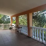 Marimuntanya Villa *