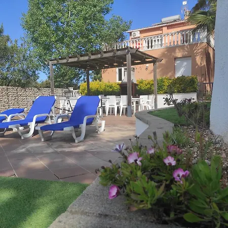 Marimuntanya Villa *