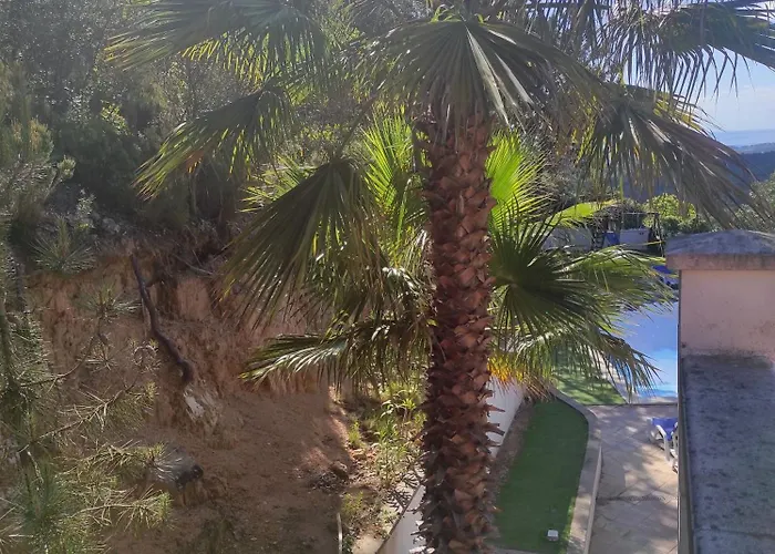 Marimuntanya Villa *